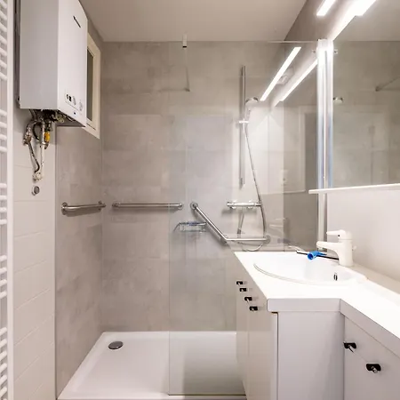 Near & Casino Daire *